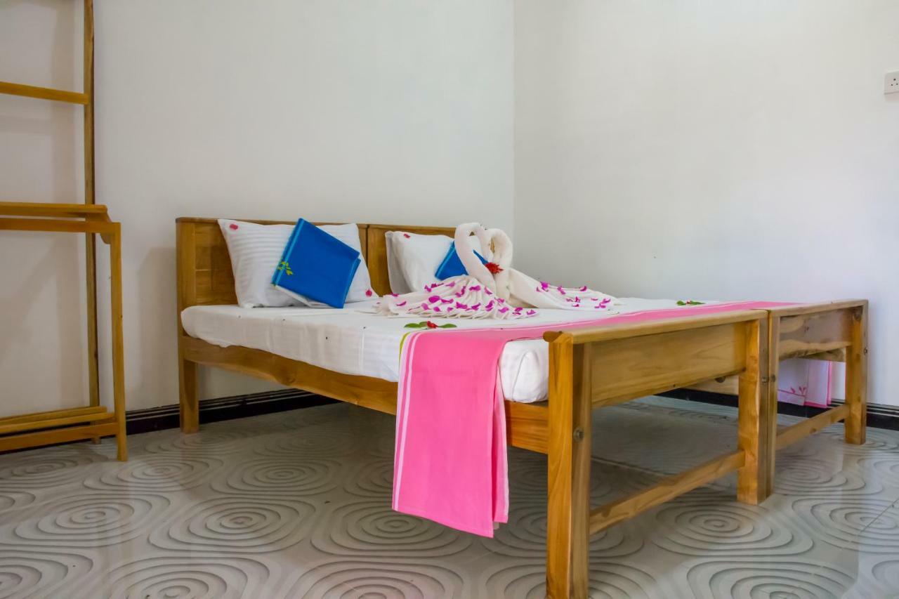 Beach Lagoon Parans Hotel อารูกัมเบย์ ภายนอก รูปภาพ